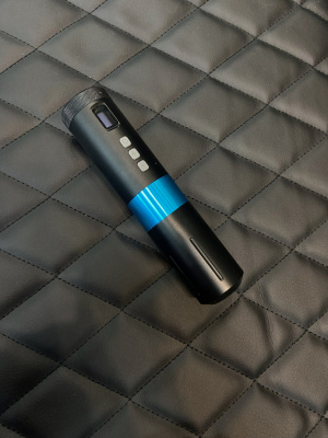 Источники питания БЕСПРОВОДНАЯ ТАТУ МАШИНКА BRONC V1 WIRELESS TATTOO PEN BLUE – цена, описание и отзывы — фото